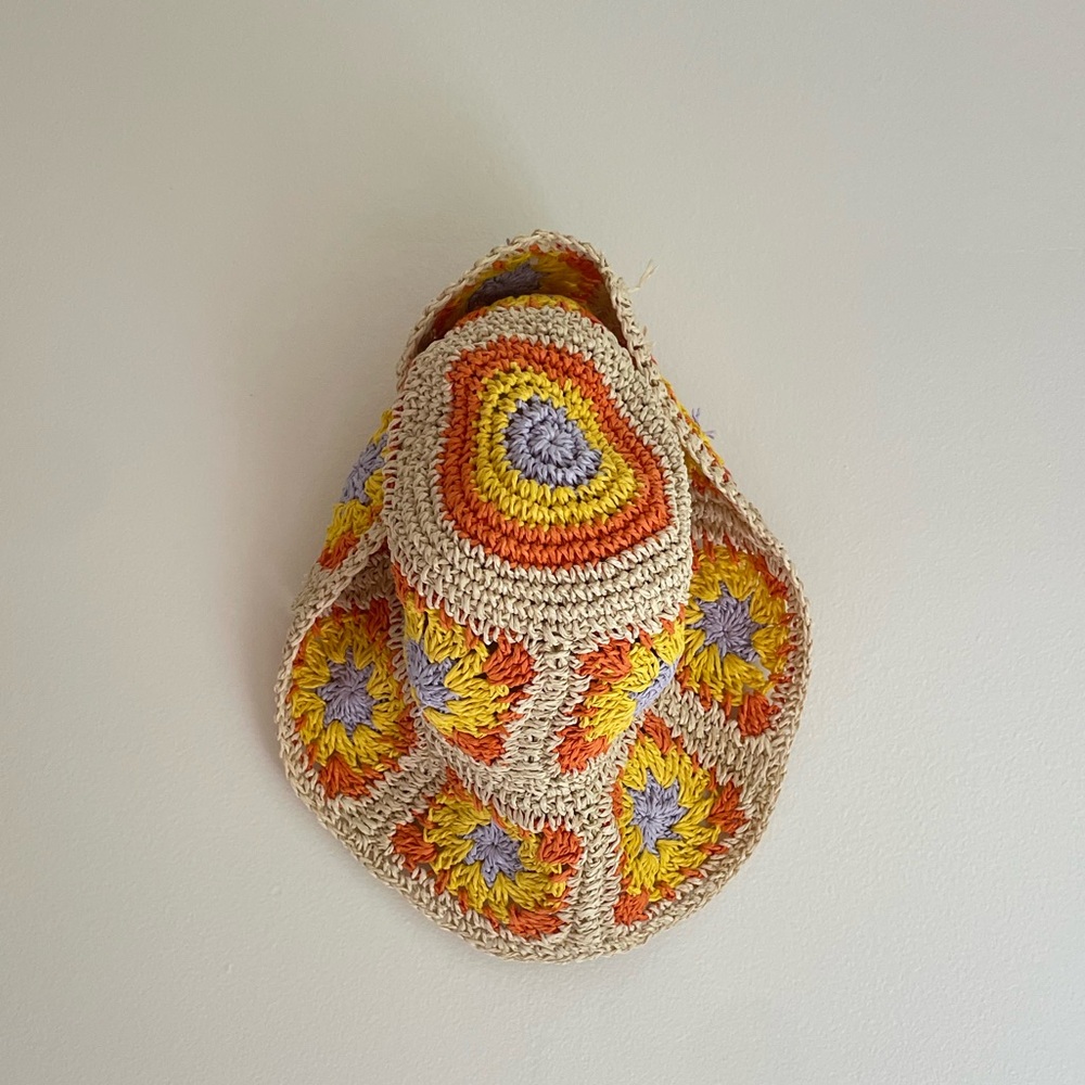 SOLD Raffia Bucket Hat - Picture 2 of 3